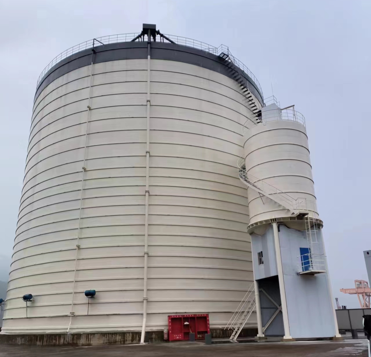 凤泉10万吨水泥钢板库